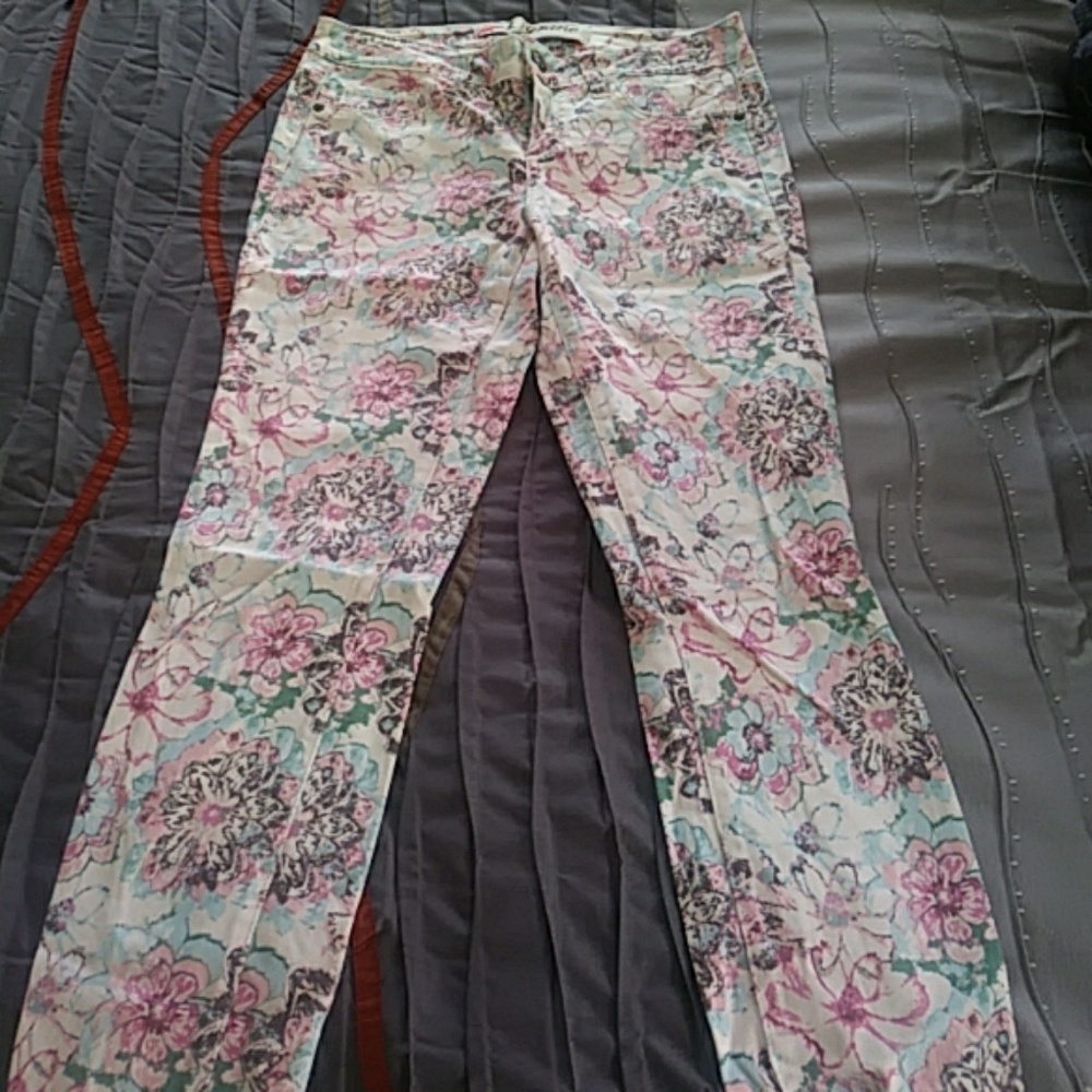 Women jeans